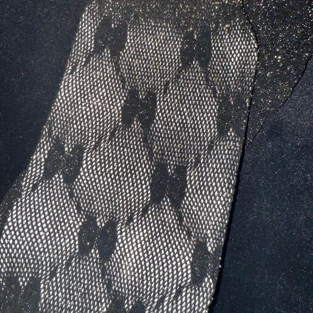 Brand new Gucci logo tights Black and Gold size large - Picture 4 of 8